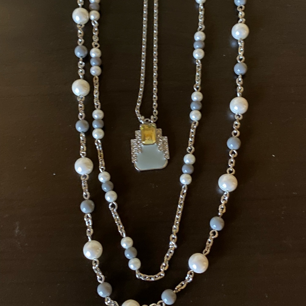 Great Expectations Cut Crystals & Resin Pearls